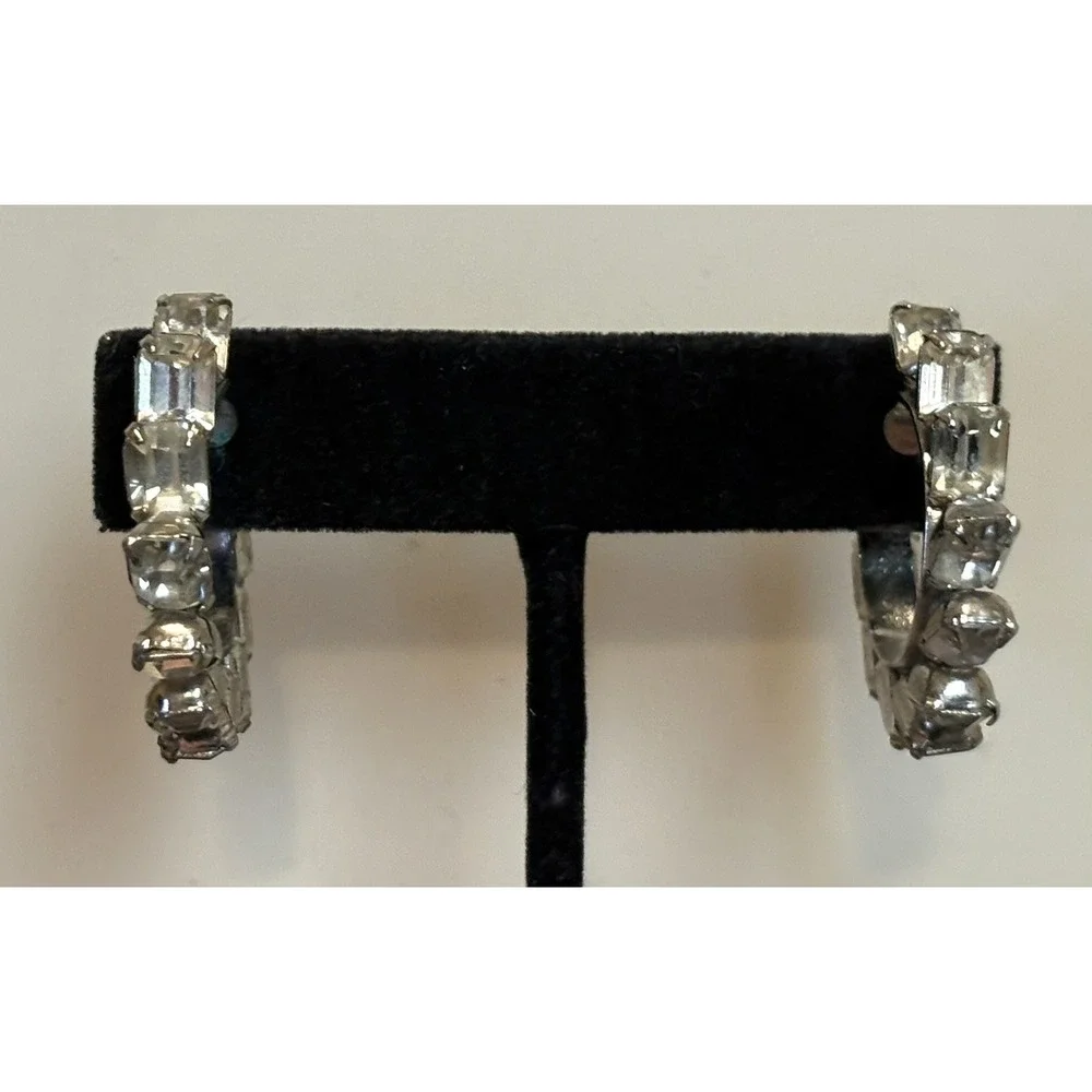 Vintage Silver Tone Screw Back Hoop Earrings Crystal Baguette Rhinestones